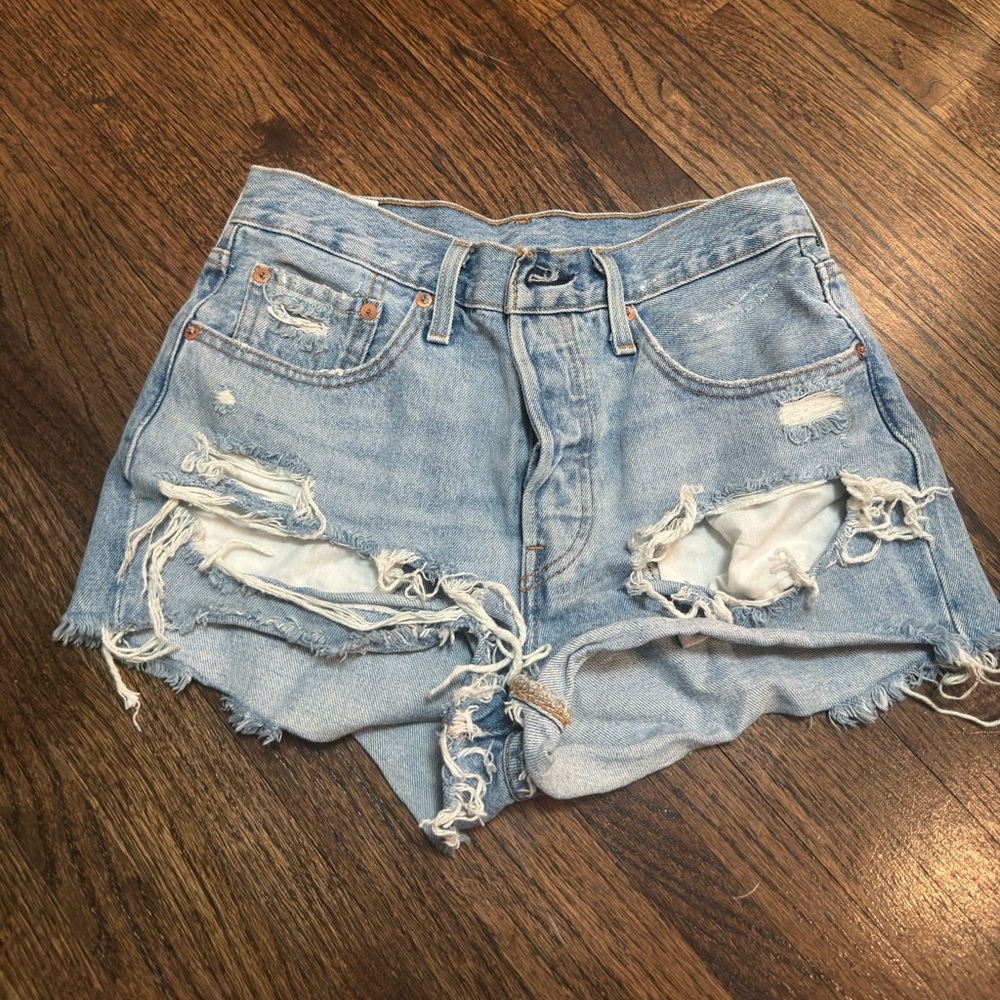Levi’s denim shorts